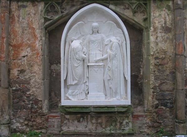 Restaurierte Sandsteinfigur